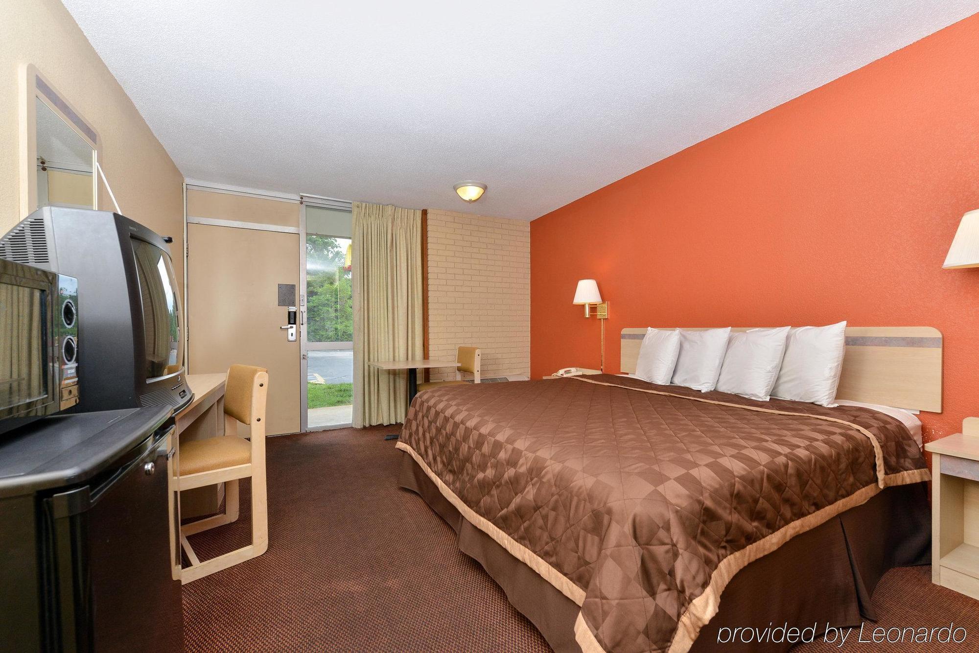 Americas Best Value Inn - Collinsville / St. Louis Extérieur photo