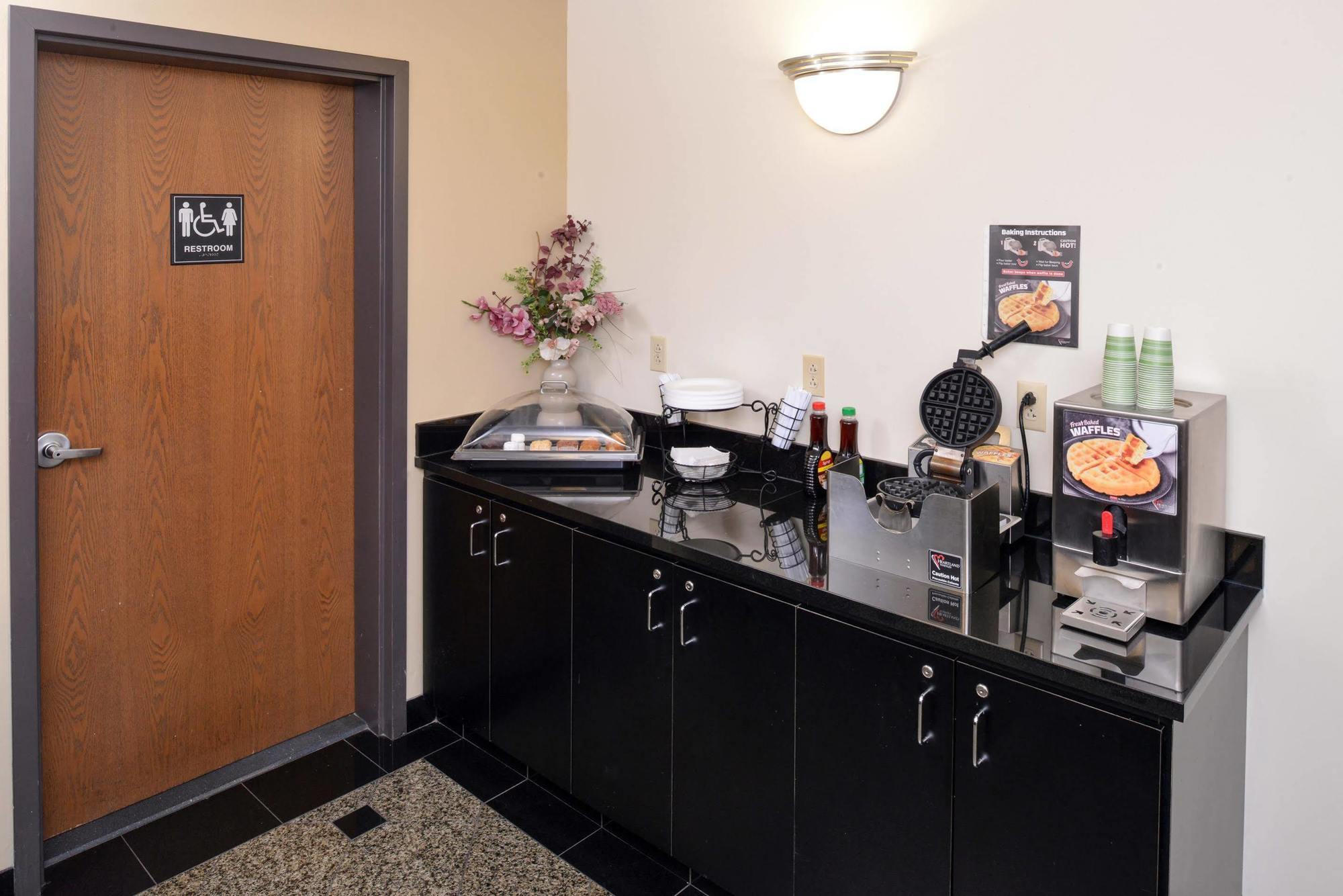 Americas Best Value Inn - Collinsville / St. Louis Extérieur photo